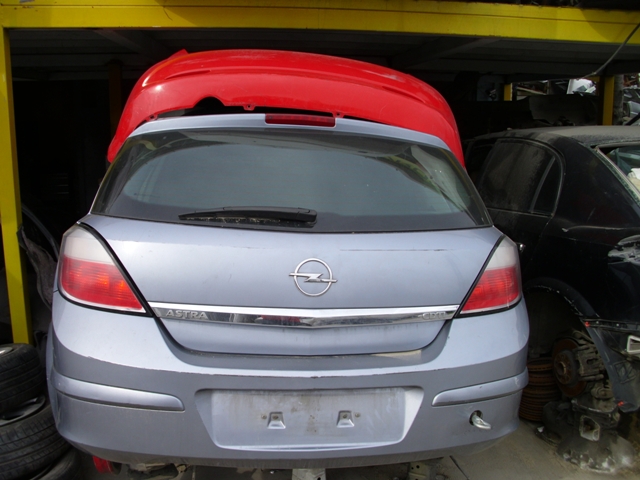 Opel Astra h arka bagaj - Opel Çıkma Parça