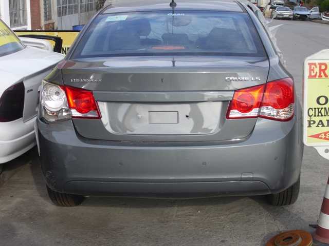Chevrolet Cruze Tavan Arka Parca  - Opel Çıkma Parça