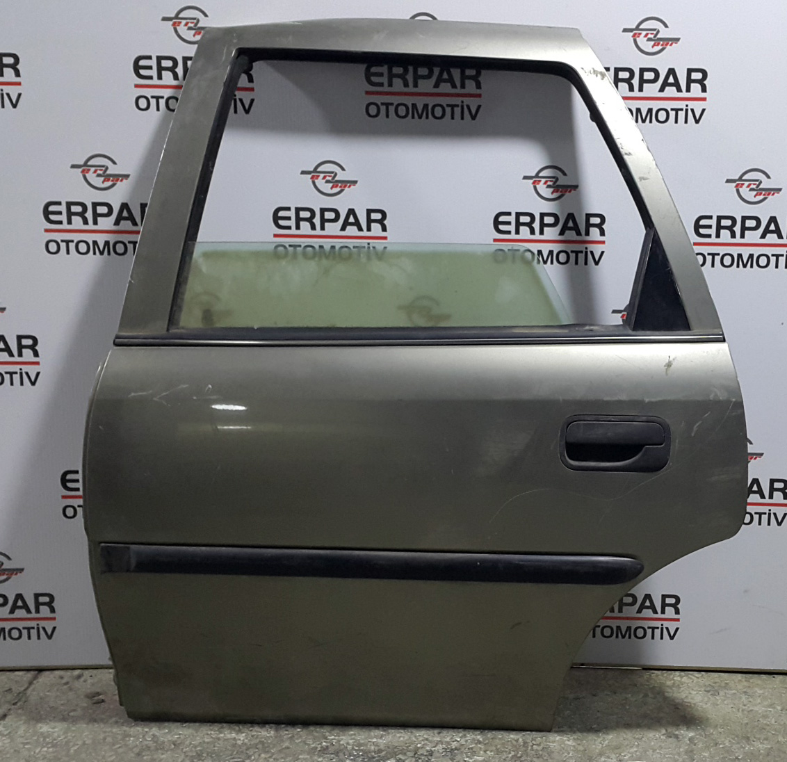 OPEL VECTRA B SOL ARKA KAPI - Opel Çıkma Parça