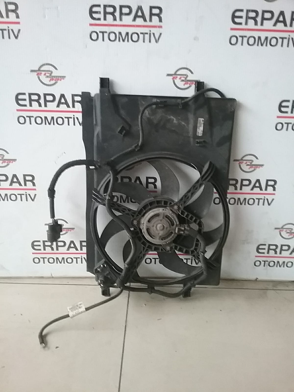 Corsa D Twinport Çıkma 1.4 16v Komple Fan - Opel Çıkma Parça