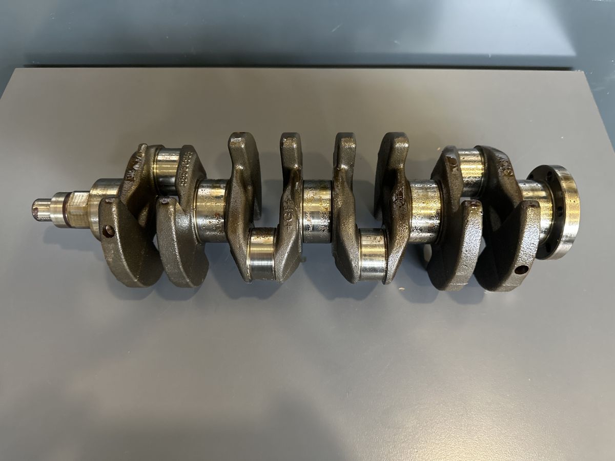 Astra j İnsignia Cruze Krank A1.6XER-55560953 - Opel Çıkma Parça