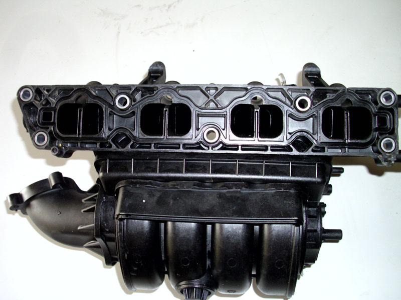 Opel Astra J 1.6 Benzinli Emem Manifolt - Opel Çıkma Parça