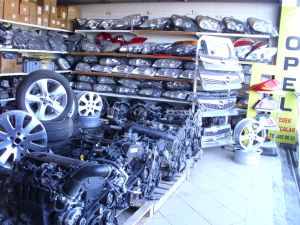 Chevrolet Aveo Çıkma Yedek Parcaci - Opel Çıkma Parça