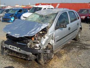 Hasarlı Opel Parcacı - Opel Çıkma Parça