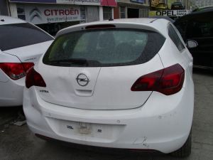 Opel Astra J Tavan Arka - Opel Çıkma Parça