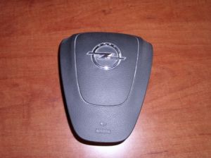 Opel Astra J Sürücü Aırbag  GM 13299780 - Opel Çıkma Parça